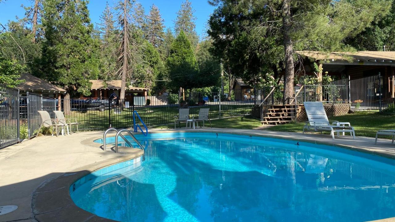 Shasta Lake Fawndale Lodge מראה חיצוני תמונה
