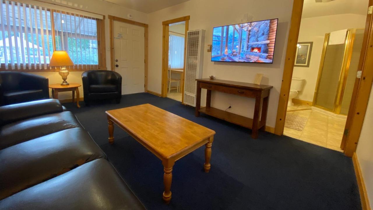 Shasta Lake Fawndale Lodge מראה חיצוני תמונה